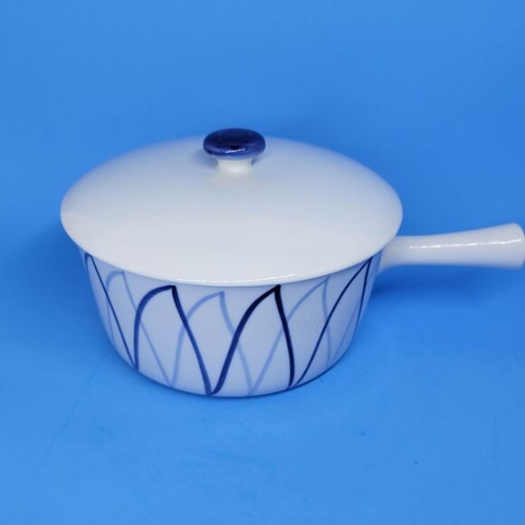 Lyngby Porcelain Dan-lld lldfast Denmark Blue Harlequin Flame 7" X 3 1/4" Pot - Picture 2 of 10